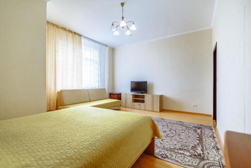 Сдам квартиру в районе (Медеуский): 1 комнатная квартира посуточно на Достык 162к8 - Ньютона - снять квартиру на Nedvizhimostpro.kz