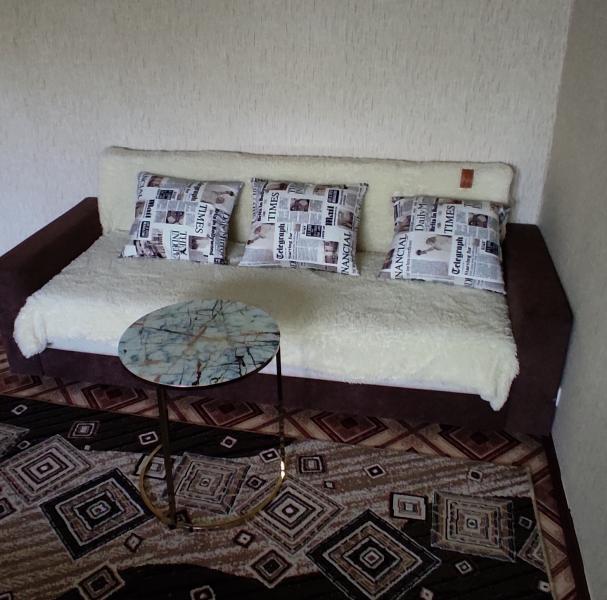 Продам: 1 комнатная квартира посуточно Юго-восток - купить квартиру на Nedvizhimostpro.kz
