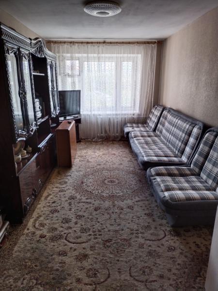 Продам квартиру в районе (Михайловка): 3 комнатная квартира на Шахтёров 31 - купить квартиру на Nedvizhimostpro.kz