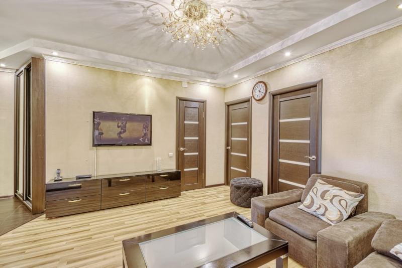 Продам квартиру в районе (Жетысуйский): 3 комнатная квартира на Назарбаева 77 - купить квартиру на Nedvizhimostpro.kz