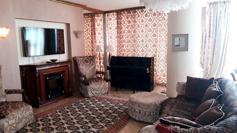 Продам квартиру в районе (Сарыаркинcкий): 3 комнатная квартира в ЖК Алтын Орда - купить квартиру на Nedvizhimostpro.kz