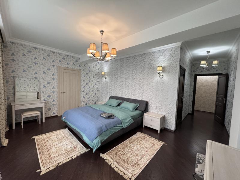 Сдам квартиру в районе (ул. номад): 3 комнатная квартира посуточно на Достык 5 - снять квартиру на Nedvizhimostpro.kz
